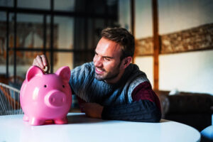 Cómo habla de dinero con su pareja